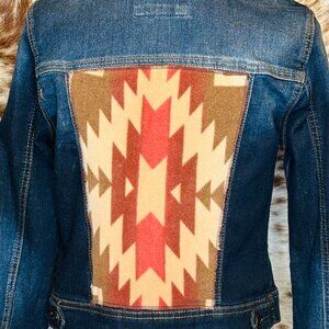 OOAK Upcycled western jean jacket w. tan, cream, pink Aztec fleece accents - M